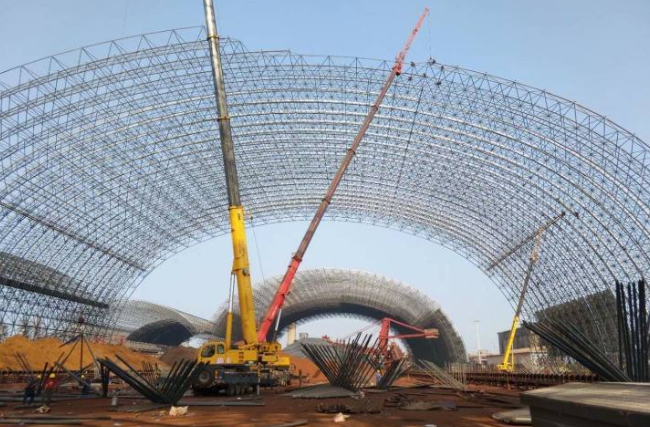 张家口浅析质料场封闭本领的特点以及利用类型